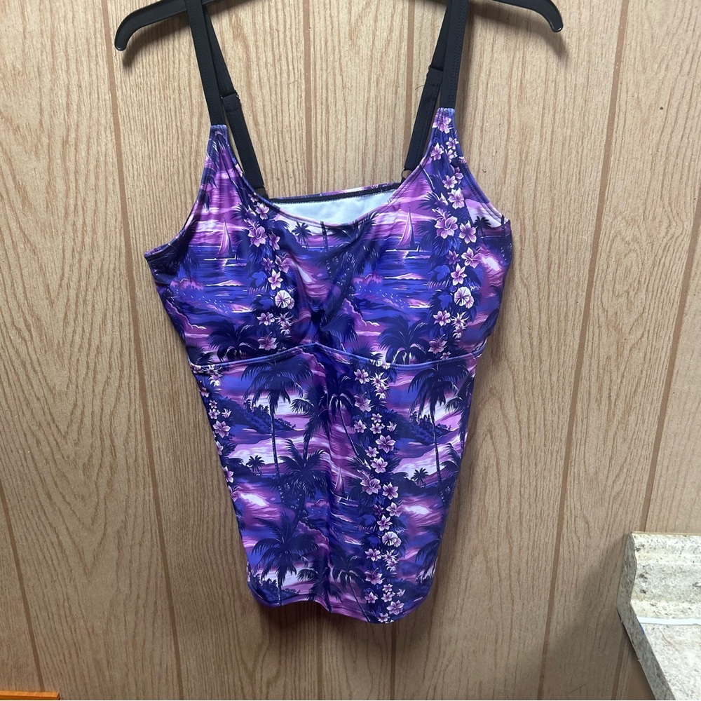 Floral Purple Swimwear Top and Bottom XL New no tags